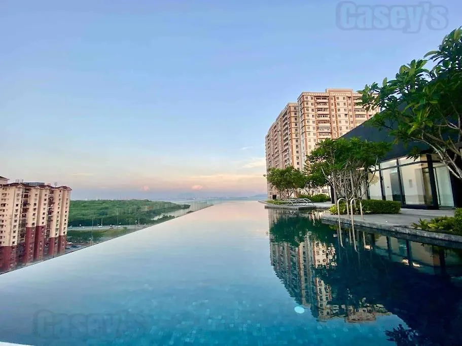 Urban Suites #Soft Creamy #Infinity Pool #Local Neighbourhood #4Pax #2Br 2Bath #2Queen #Quality Well Maintained #Private Host Jelutong Malaysia